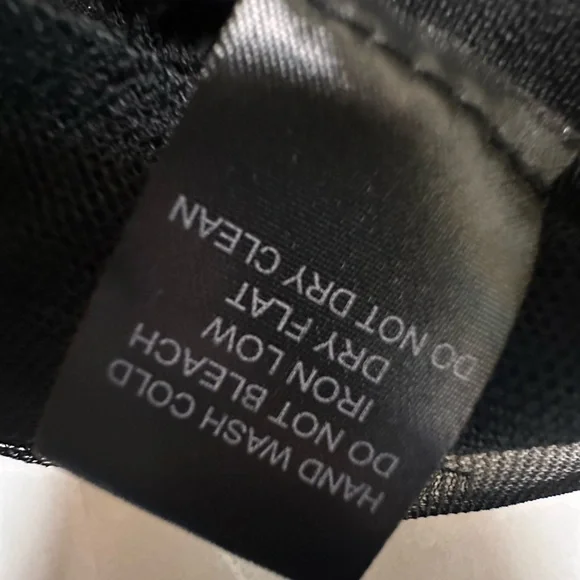 NWT⚫️Haute Monde Black Bodycon Dress with Puff Sleeves and Sweetheart Neckline⚫️ - Picture 8 of 10